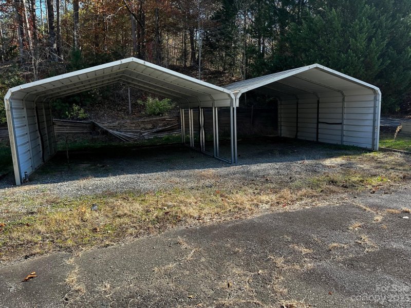 Property image 5 at 2210 24th Street Circle, Hickory, NC 28601