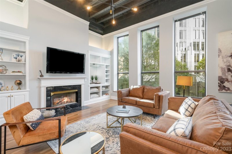 Property image 3 at 127 N Tryon Street, Charlotte, NC 28202