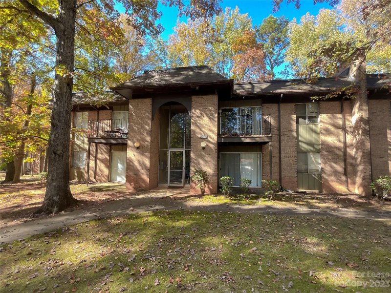 338 Orchard Trace Lane