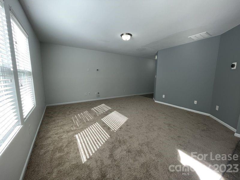 Property image 3 at 5919 Fazenda Drive, Charlotte, NC 28214