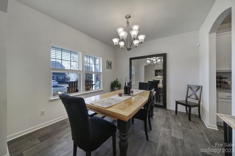 Property image 4 at 1010 Bramcote Lane, Charlotte, NC 28215