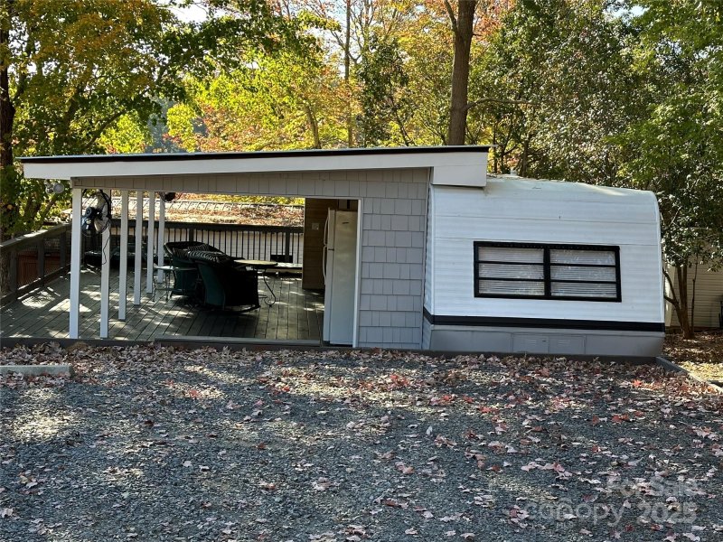 Property image 2 of 112 Sycamore Street in Badin Shores Resort, New London, NC 28127