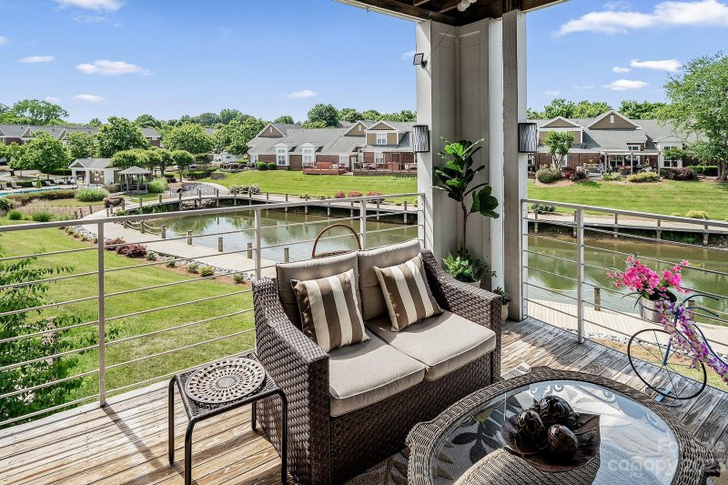 Property image 2 at 18529 Harborside Drive, Cornelius, NC 28031