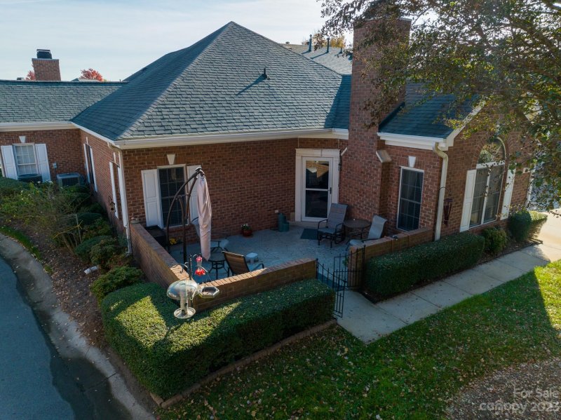 8328 Highland Glen Drive