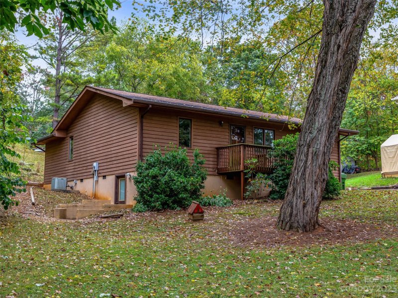 Property image 4 at 4 2nd Street, Asheville, NC 28803