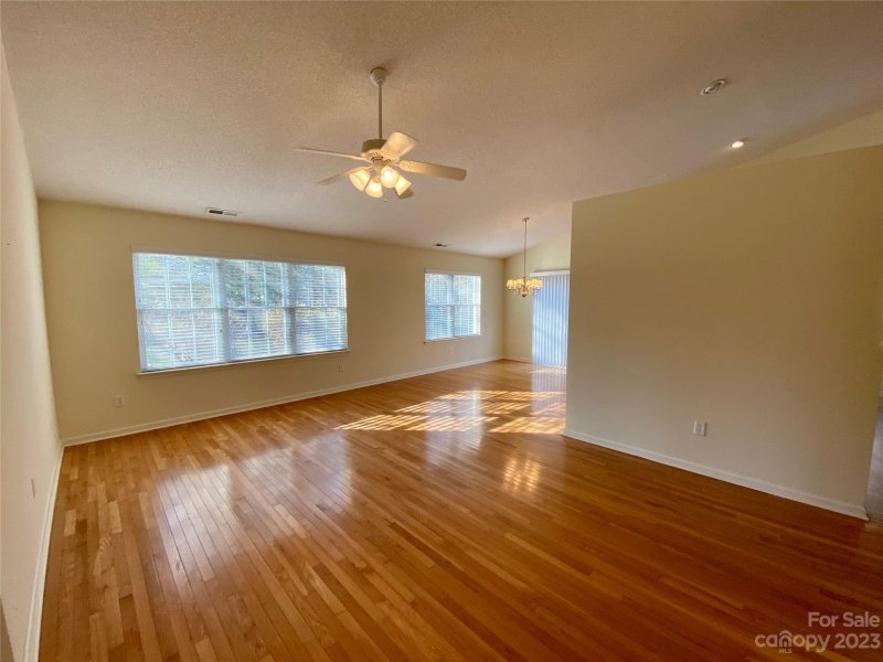 Property image 3 at 15 E Fairway View Court, Etowah, NC 28729