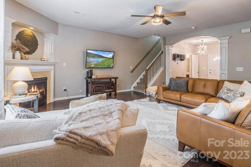 Property image 3 at 3717 Catawba Creek Drive, Gastonia, NC 28056