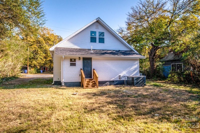 Property image 5 at 113 Doster Avenue, Mooresville, NC 28115