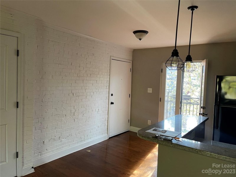 Property image 4 at 4921 Park Road, Charlotte, NC 28209