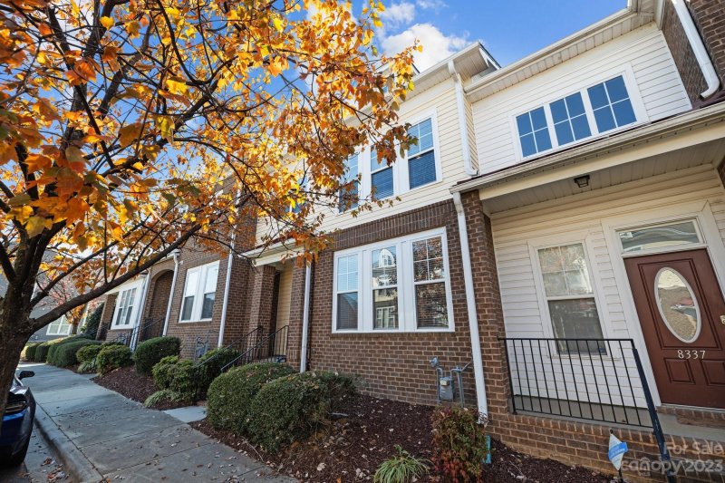 Property image 3 at 8333 Scotney Bluff Avenue, Charlotte, NC 28273