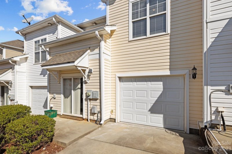 Property image 4 at 8333 Scotney Bluff Avenue, Charlotte, NC 28273