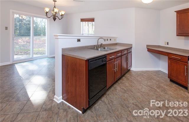 Property image 5 at 305 Settlers Ridge Drive, Kannapolis, NC 28081