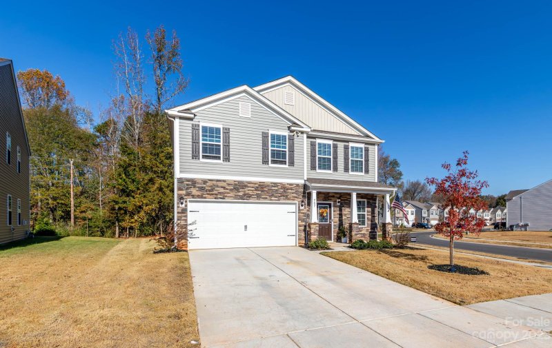 Property image 2 at 767 Sun Briar Circle, Clover, SC 29710