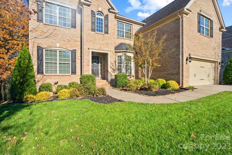 Property image 2 at 419 Deer Brush Lane, Waxhaw, NC 28173