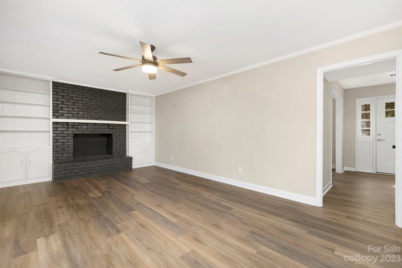 Property image 4 at 7124 Chapparall Lane, Charlotte, NC 28215