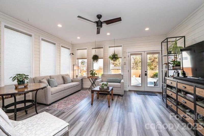 Property image 4 at 4968 Old River Drive, Hickory, NC 28602