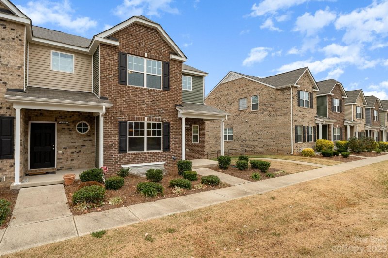 Property image 2 at 6355 Prosperity Church Road, Charlotte, NC 28269