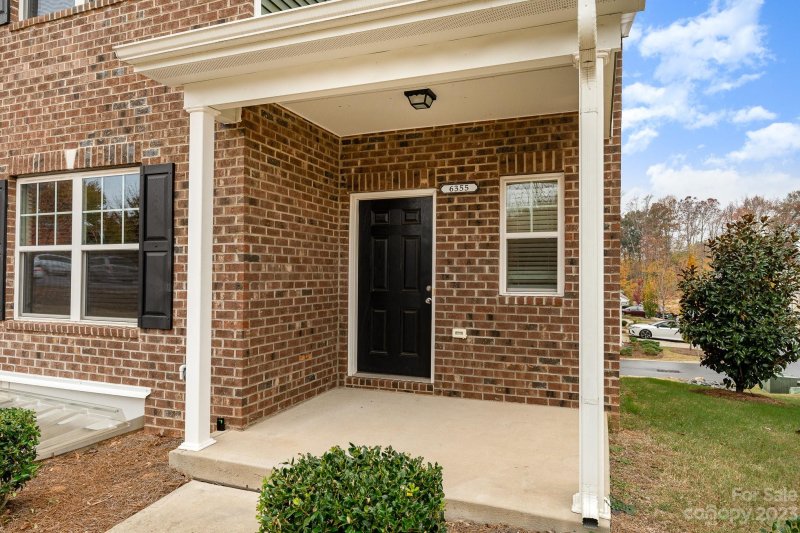 Property image 4 at 6355 Prosperity Church Road, Charlotte, NC 28269