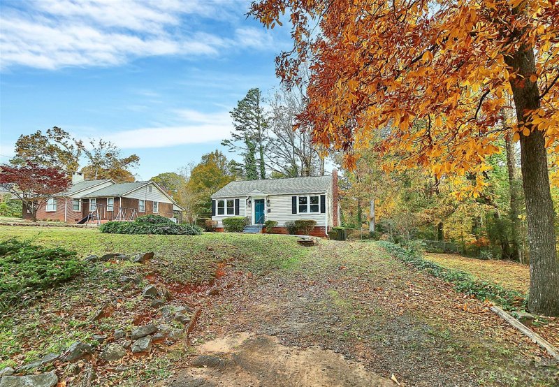 Property image 5 at 105 Oak Street, Fort Mill, SC 29715