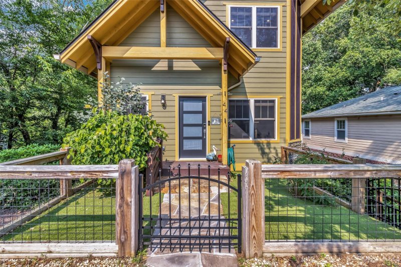 Property image 5 at 44 Wamboldt Avenue, Asheville, NC 28806