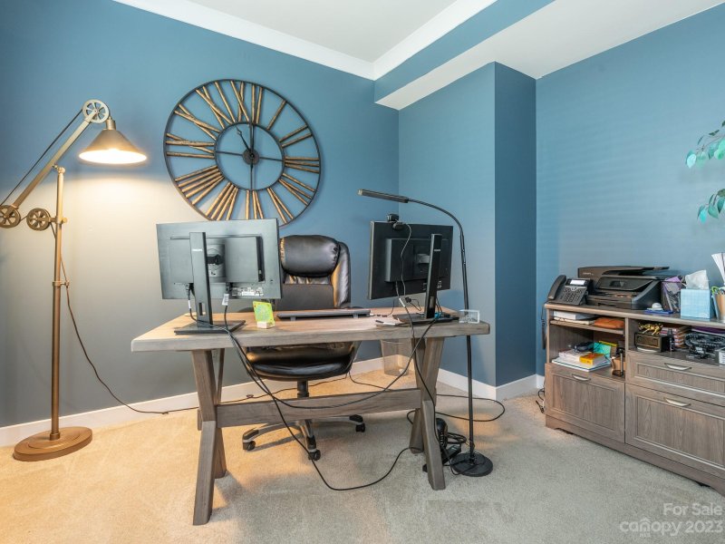 Property image 4 at 10015 Paper Birch Drive, Charlotte, NC 28215