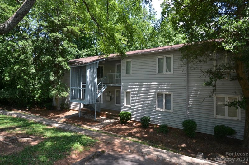 2013 Stoney Point Lane