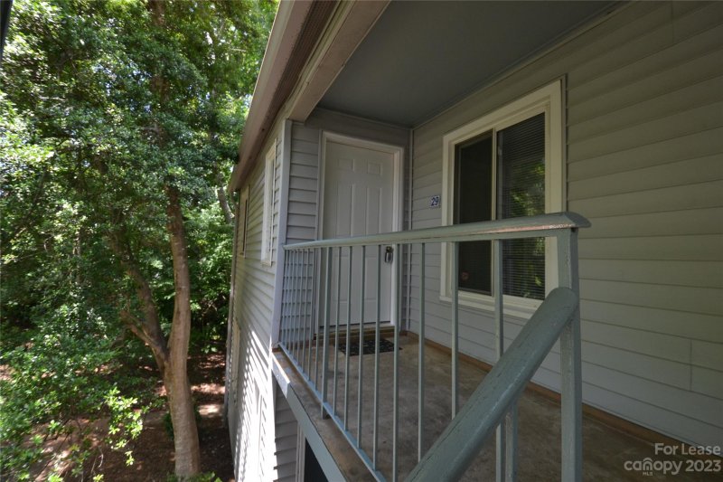 Property image 3 at 2013 Stoney Point Lane, Charlotte, NC 28210