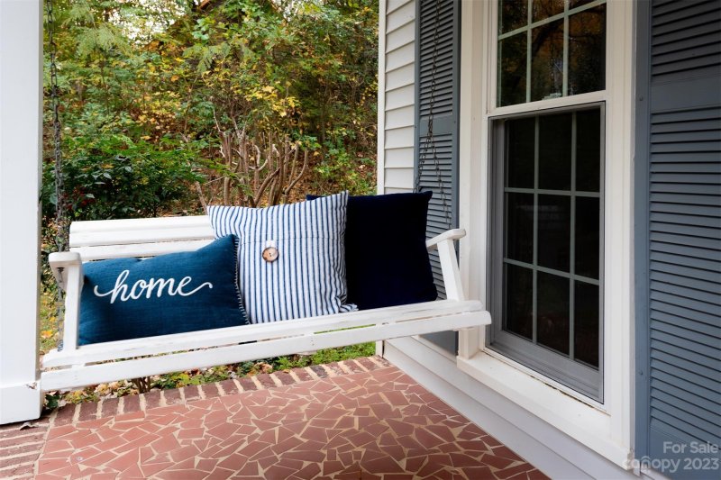 Property image 5 at 1049 Peachtree Lane, Fort Mill, SC 29715