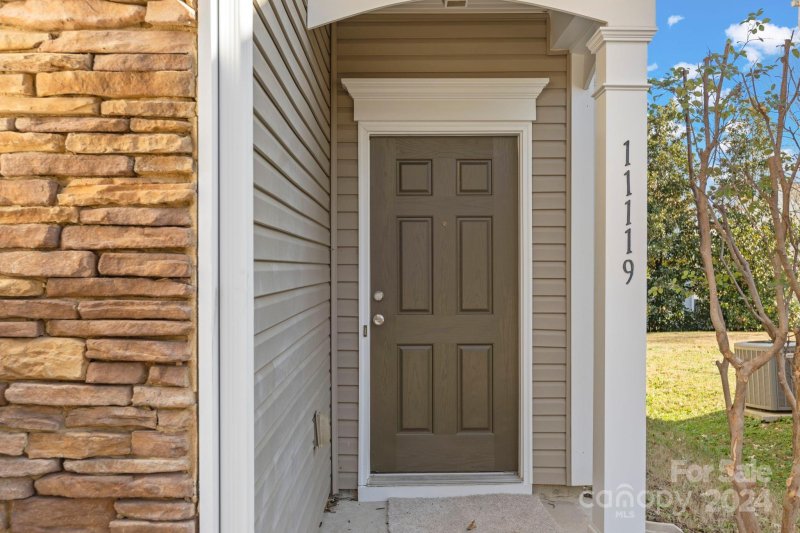 11119 Cypress View Drive