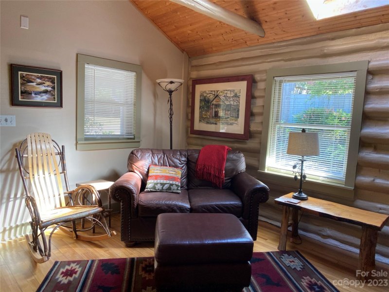 Property image 3 at 45 Spruce Drive, Asheville, NC 28805