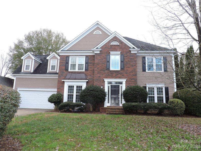 Property image 3 at 7021 Royce Court, Charlotte, NC 28277