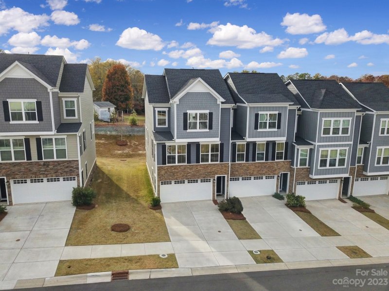 Property image 2 at 622 Crudent Road, Tega Cay, SC 29708