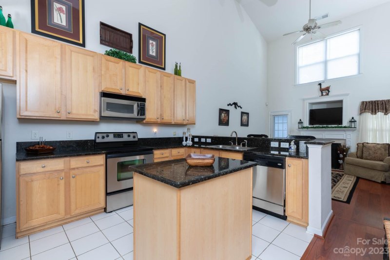 Property image 5 at 311 Rose Garden Court, Rock Hill, SC 29732