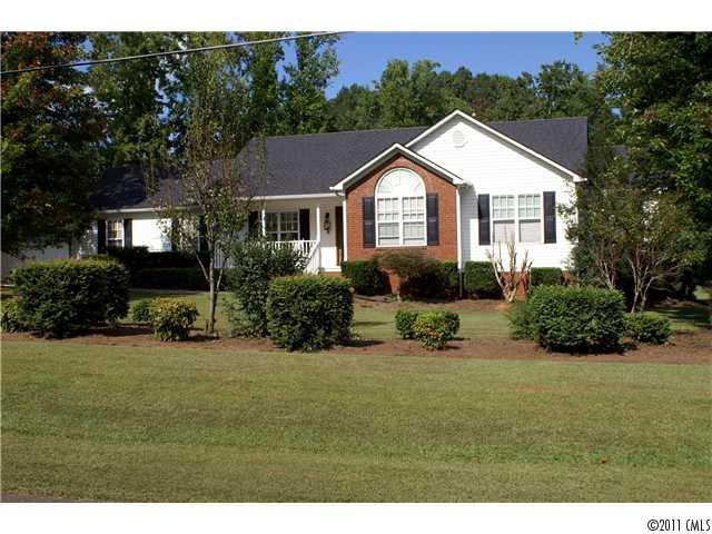 925 Raven Drive