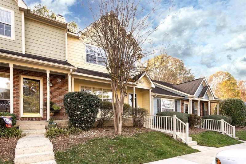 Property image 3 at 9343 Four Mile Creek Road, Charlotte, NC 28277