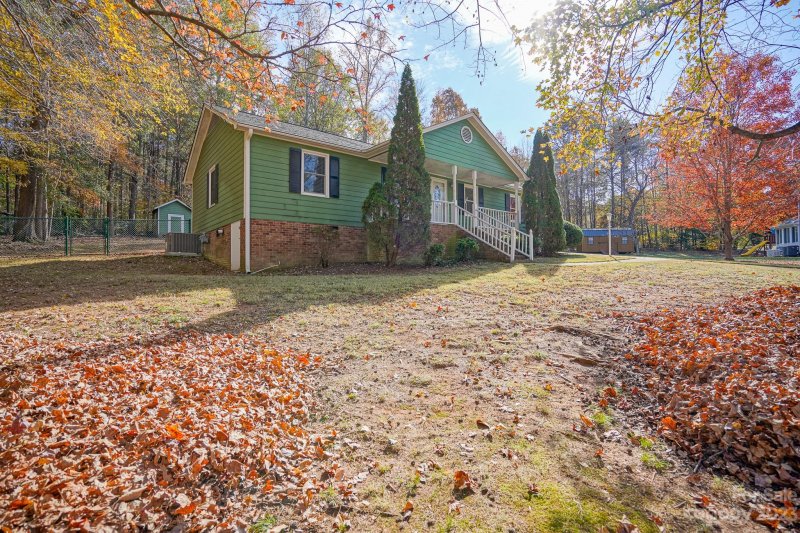 Property image 5 at 3433 Marblewood Court, Gastonia, NC 28056