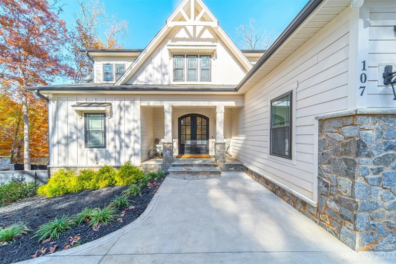 Property image 3 at 107 Jamiwind Court, Mooresville, NC 28115