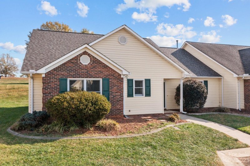 Property image 3 at 110 Hidden Creek Drive, Salisbury, NC 28147