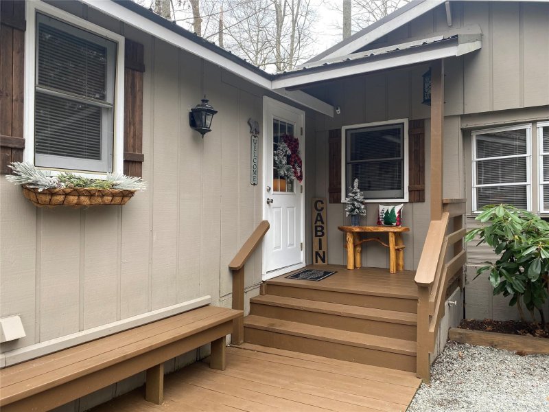 Property image 2 at 50 Jack Pine Loop, Newland, NC 28657