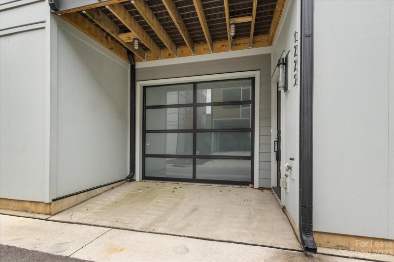 Property image 3 at 1225 Minter Place, Charlotte, NC 28203