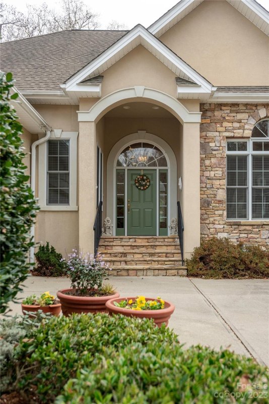 Property image 3 at 85 Mistletoe Trail, Hendersonville, NC 28791