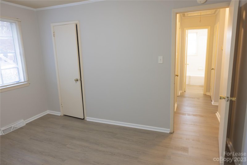 Property image 4 at 1911 Manteo Court, Charlotte, NC 28208