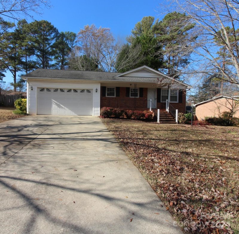 Property image 4 at 2618 Shaw Avenue, Gastonia, NC 28054