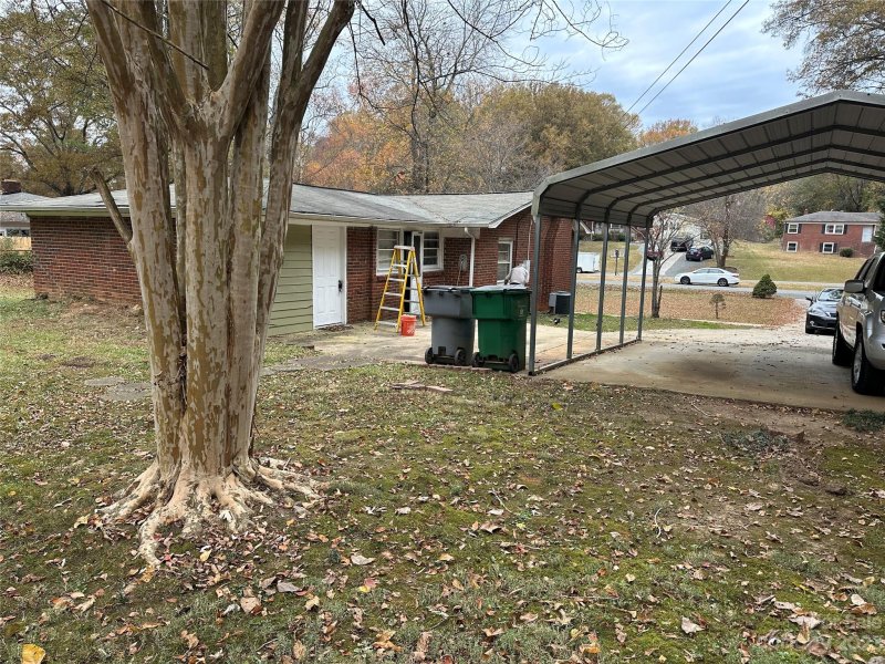 Property image 4 at 5418 Twin Lane, Charlotte, NC 28269