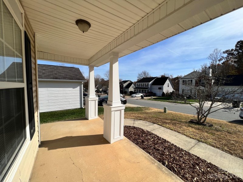 Property image 4 at 114 Peterborough Drive, Mooresville, NC 28115