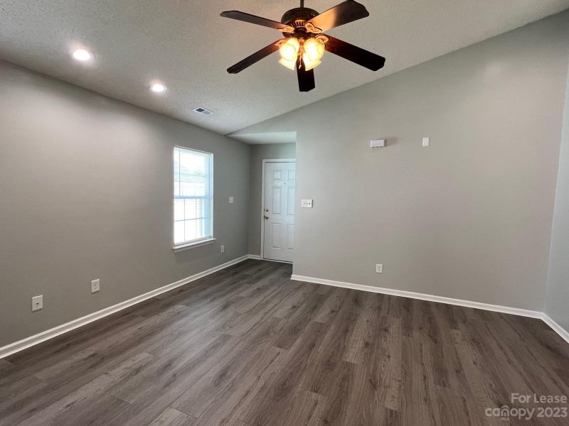 Property image 5 at 114 Peterborough Drive, Mooresville, NC 28115