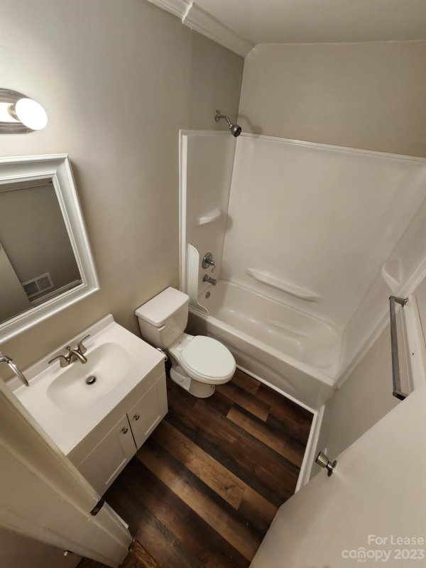 Property image 3 at 7620 Briardale Drive, Charlotte, NC 28212