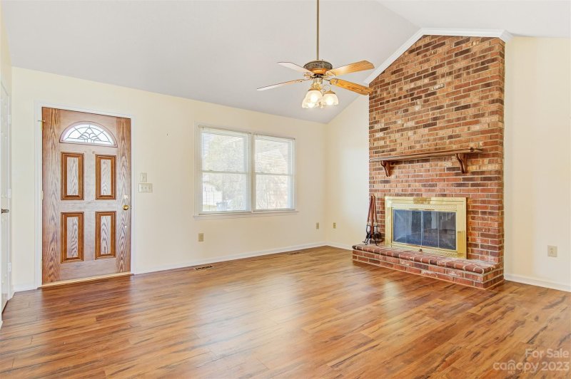 Property image 4 at 5164 Olde School Drive, Hickory, NC 28602