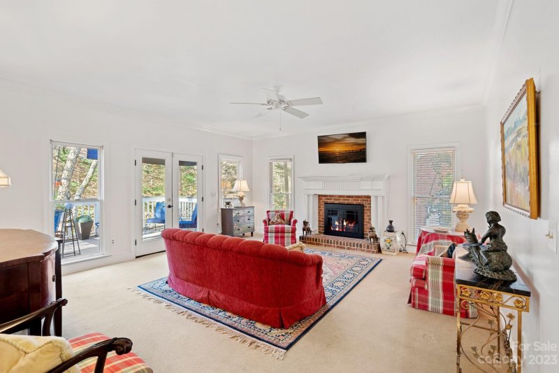 Property image 4 at 8240 County Downs Lane, Charlotte, NC 28270