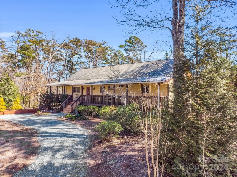 Property image 4 at 138 Poodles Way, Lake Lure, NC 28746
